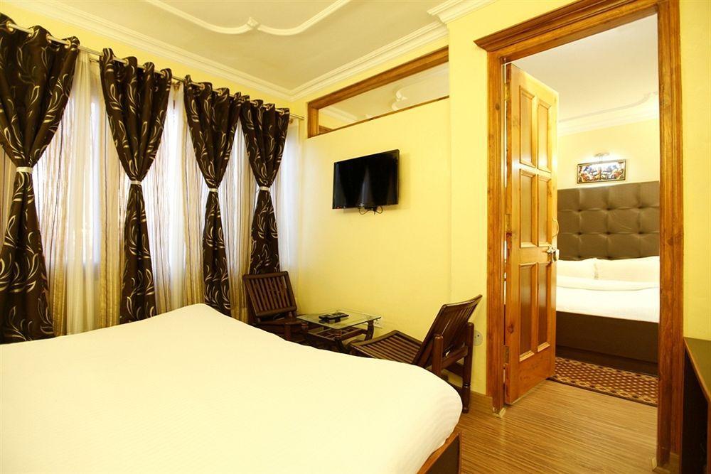 Hotel Bridge View Regency Shimla Exterior foto