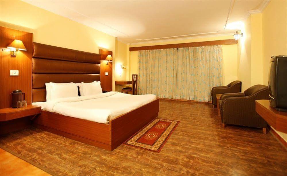 Hotel Bridge View Regency Shimla Exterior foto
